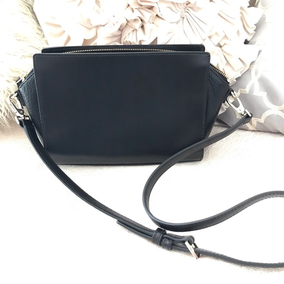 ♠️Kate Spade Purse ♠️ - Picture 7 of 7